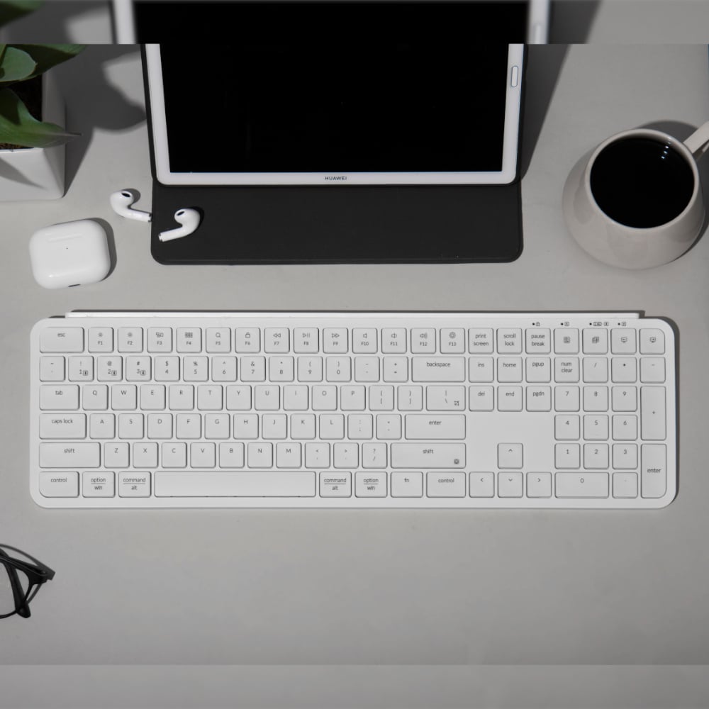 Keychron B6 Pro Ultra-Slim 100% Wireless Keyboard Ivory White - Image 3