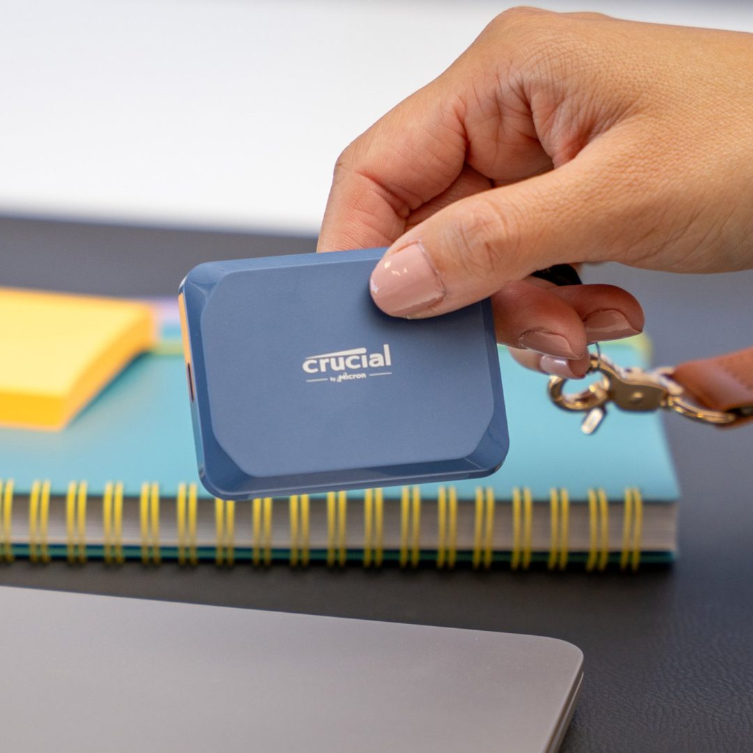 Crucial X10 2TB USB-C Portable SSD CT2000X10SSD9 - Image 3