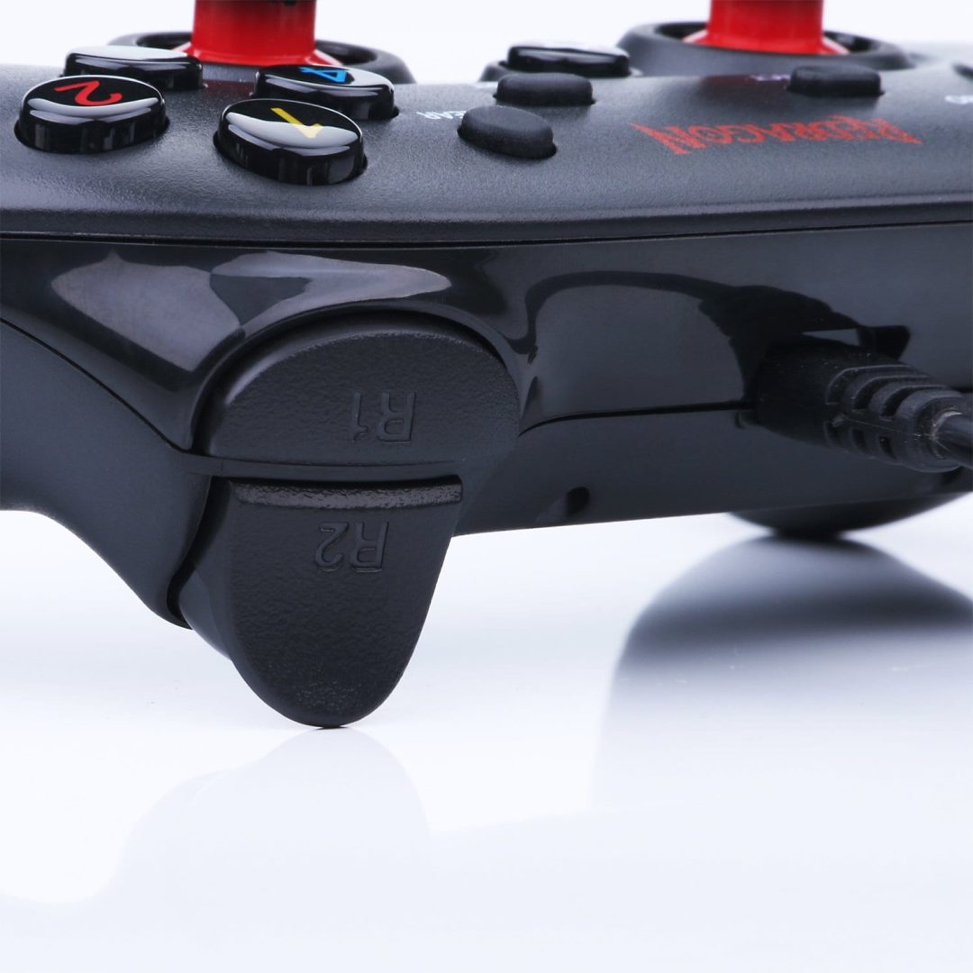 Redragon Saturn Wired PC Gaming Controller - Image 5